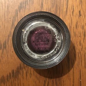 MAC Fluidline Gel Eyeliner